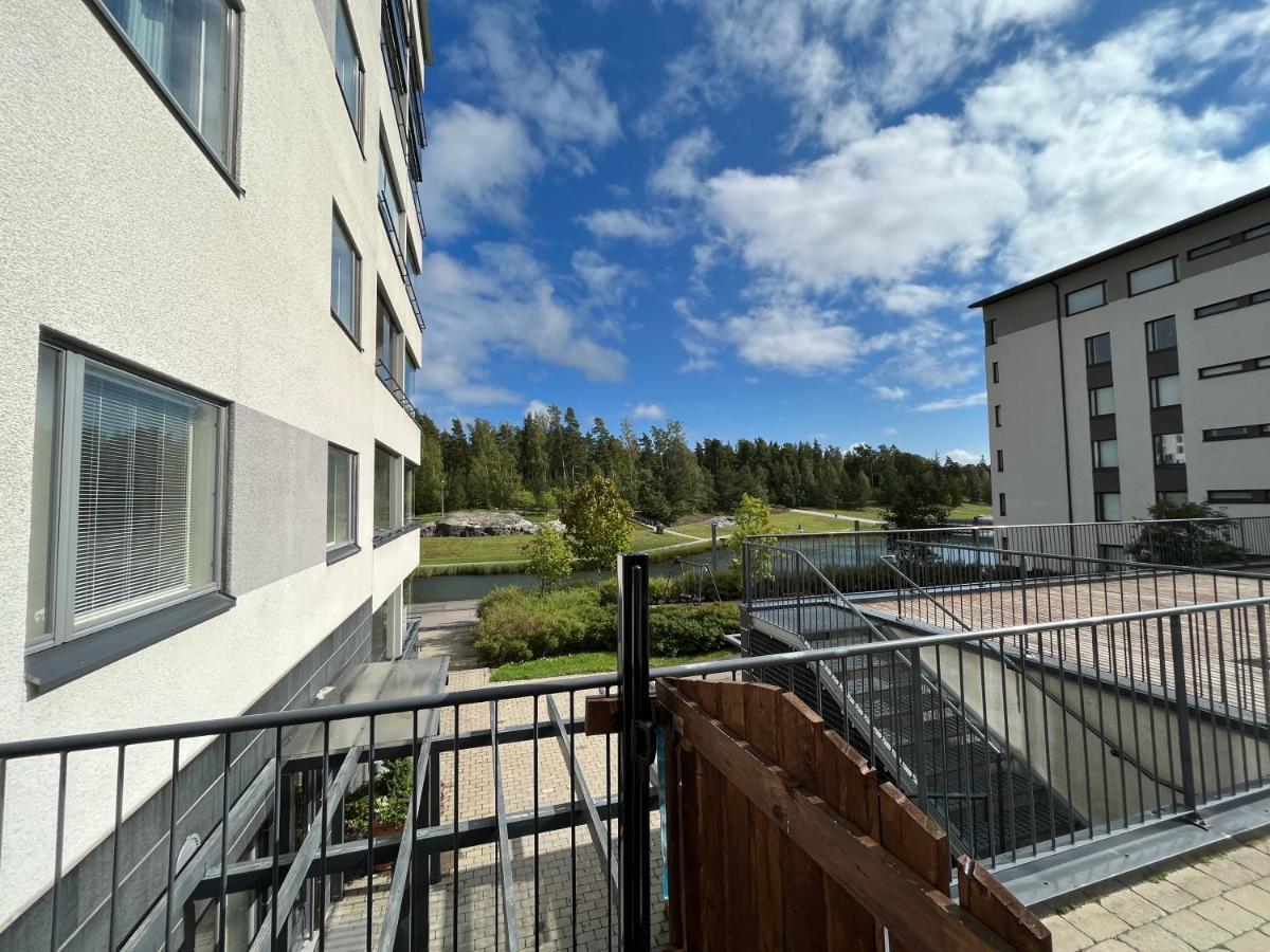 Guest With View And Terrace, Vuosaari, Helsinki, Self Check-in Appartamento *