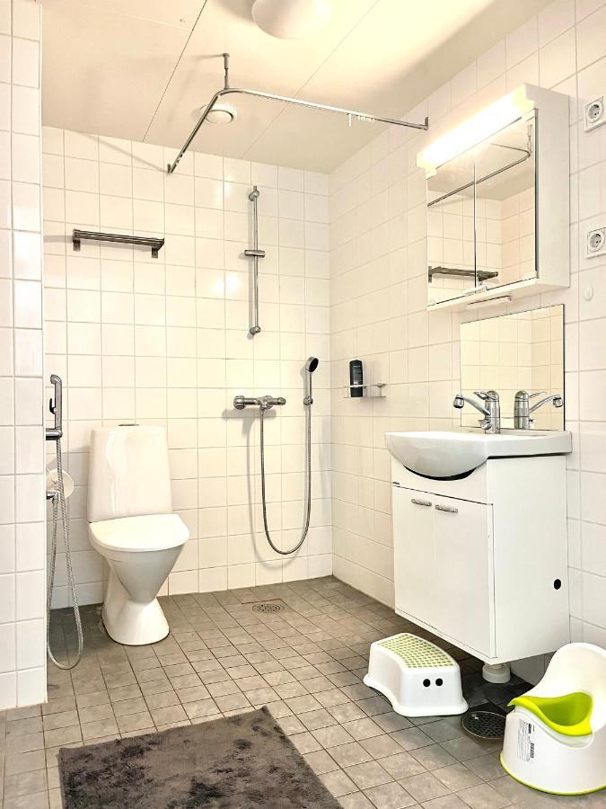 Guest With View And Terrace, Vuosaari, Helsinki, Self Check-in Apartamento